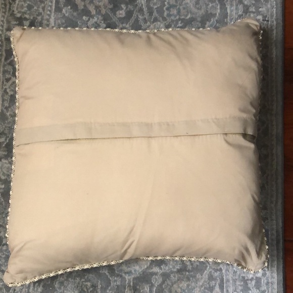 Homemade Accent pillow - Picture 3 of 3